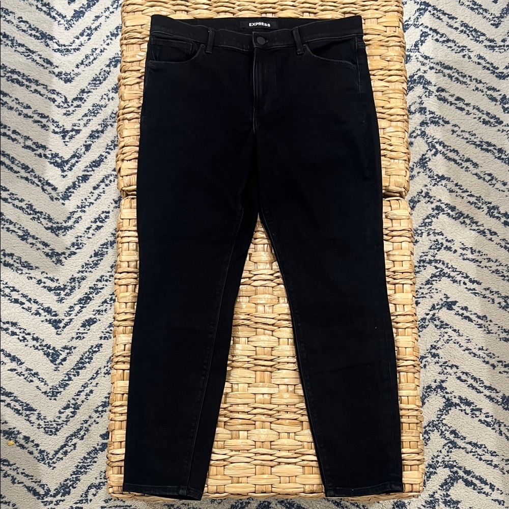 Express classic Black Jeans- mid rise